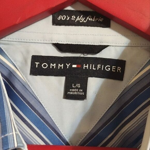 Set of Four Tommy Hilfiger Men's Size Large 100% Cotton Button Up Shirts - Picture 3 of 12